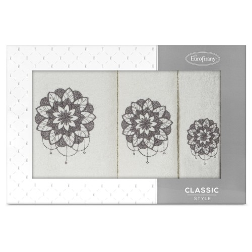 423689-REKPL3LOTUS[0].jpg